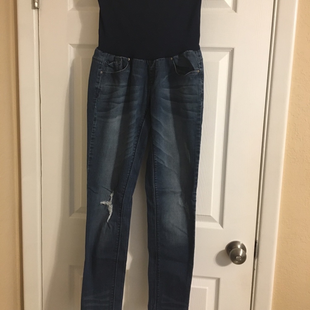 Maternity Jeans and Lularoe Lindsay